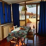 Daire Trilly's House Is Waiting For You! Panoramic Penthouse Floransa